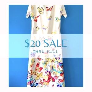 SALE $20 on select items in my closet! Browse and shop through 11/11 🦋